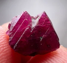6+ Ct. Pyramid Shape Highest Quality Ruby Twin Crystal From @AFG