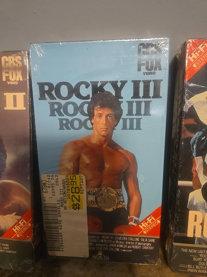 ROCKY I II III IV VHS Original Tag Real Seal See Pics 1 2 3 4 Vintage - Imagem 3 de 4