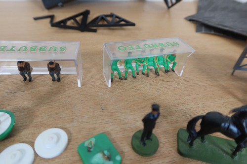 Vintage Subbuteo Bundle Spectators Fans Police TV Camera Stand Scoreboard Dugout - Picture 10 of 24