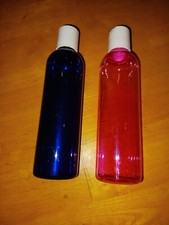 200 FOUR 4 OZ / 120ML BLUE OR PINK PLASTIC BOTTLES WITH WHITE DISPENSING CAP