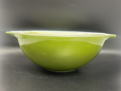 Vintage Pyrex Nesting Cinderella Mixing Bowls Green Set of 4 Verde