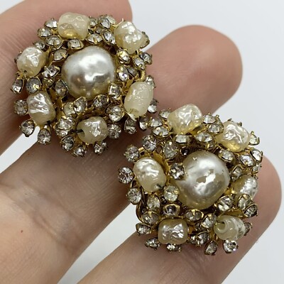 VTG EARRINGS MIRIAM HASKELL SIGNED BAROQUE PEARL GLASS RHINESTONE CLIP BRASS