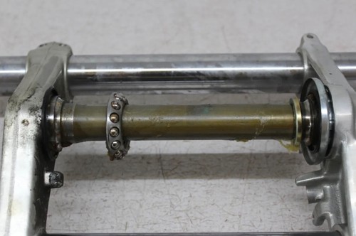 1986 HONDA INTERCEPTOR 700 VFR700F FRONT END FORKS TRIPLE TREE CLAMP FORK TUBES - Picture 8 of 11