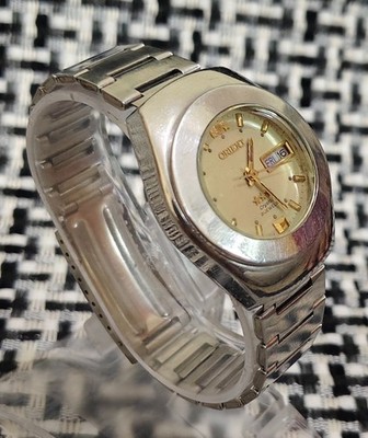 ORIENT AUTOMATIC 46941 VINTAGE JAPAN MENS BLACK COLOR DIAL WATCH