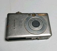 Canon Digital Camera IXUS 40 4.0MP Silver water damaged and more. spares.