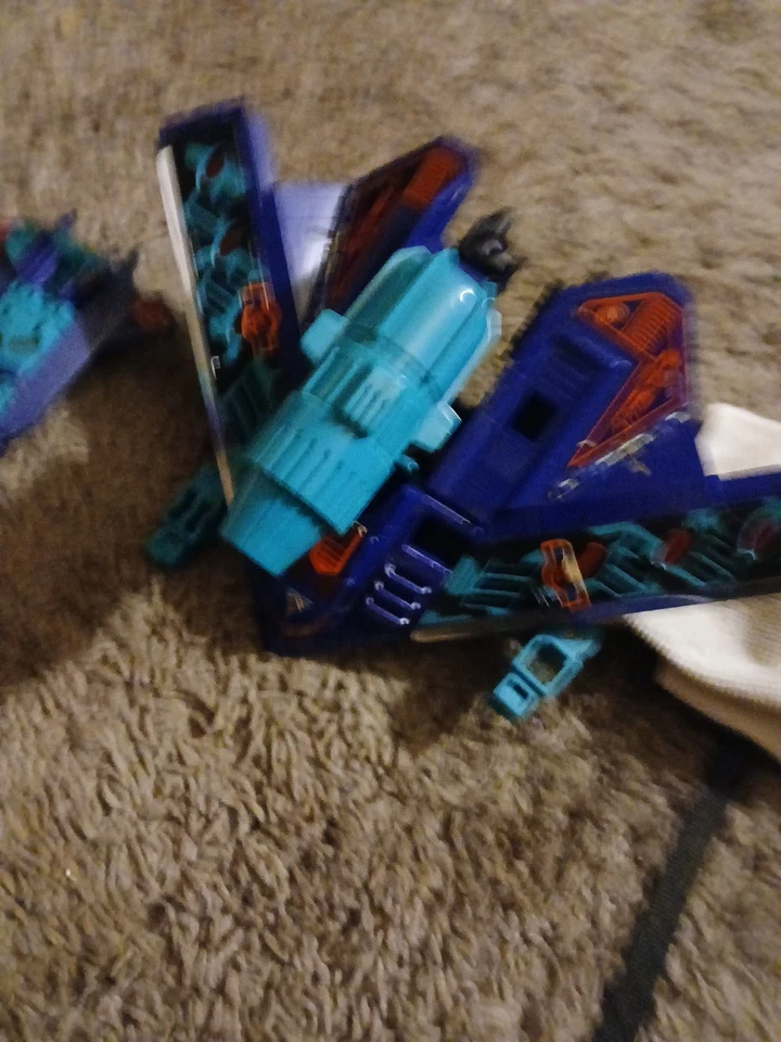 Transformers 1993 G2 Dreadwing duo - Image 2 of 3