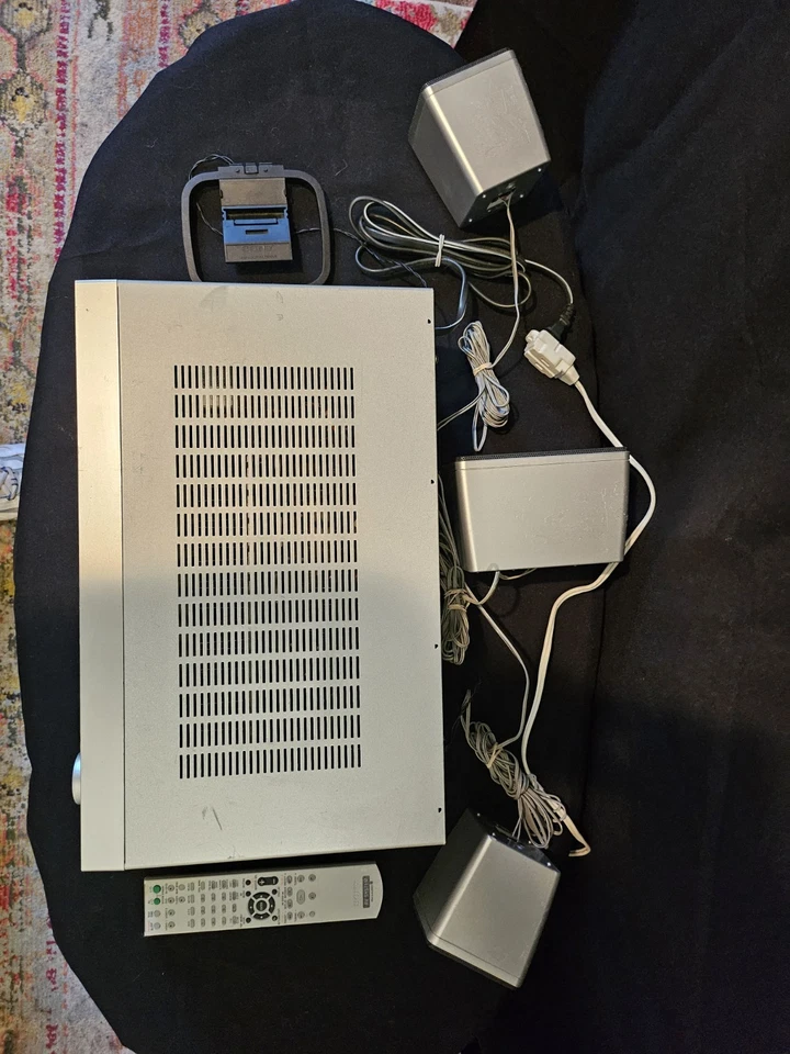 Sony STR-K670P -5.1 Channel AM FM Stereo Surround Sound Receiver Bundle W/Remote - Image 3 of 4