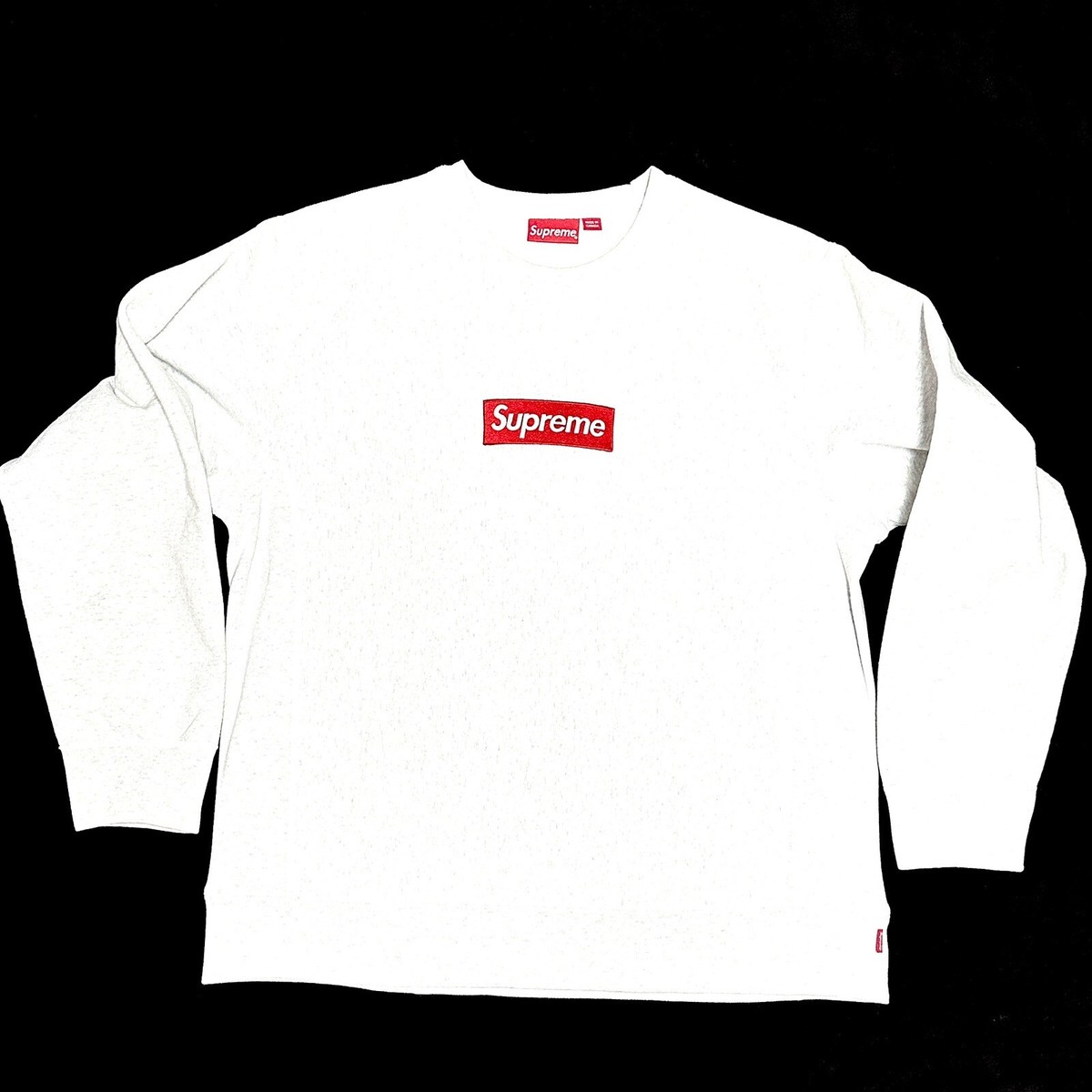 100% Authentic Supreme Crewneck Ash Grey FW18 Box Logo XL 100% Authentic Supreme Crewneck Ash Grey FW18 Box Logo XL