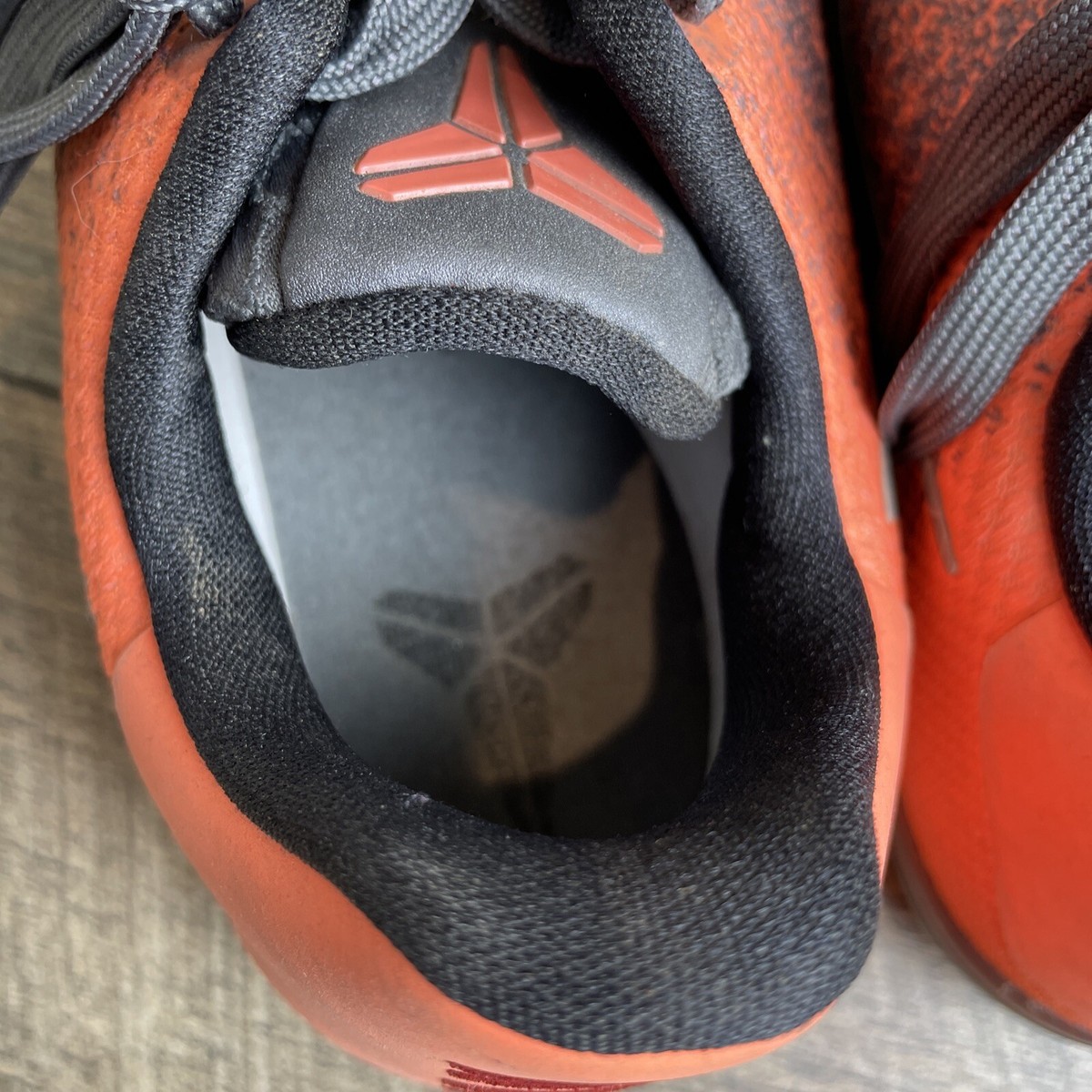 RARE🔥 Nike Kobe Bryant 11 XI Easter Wolf Gray Orange Gradient Sz