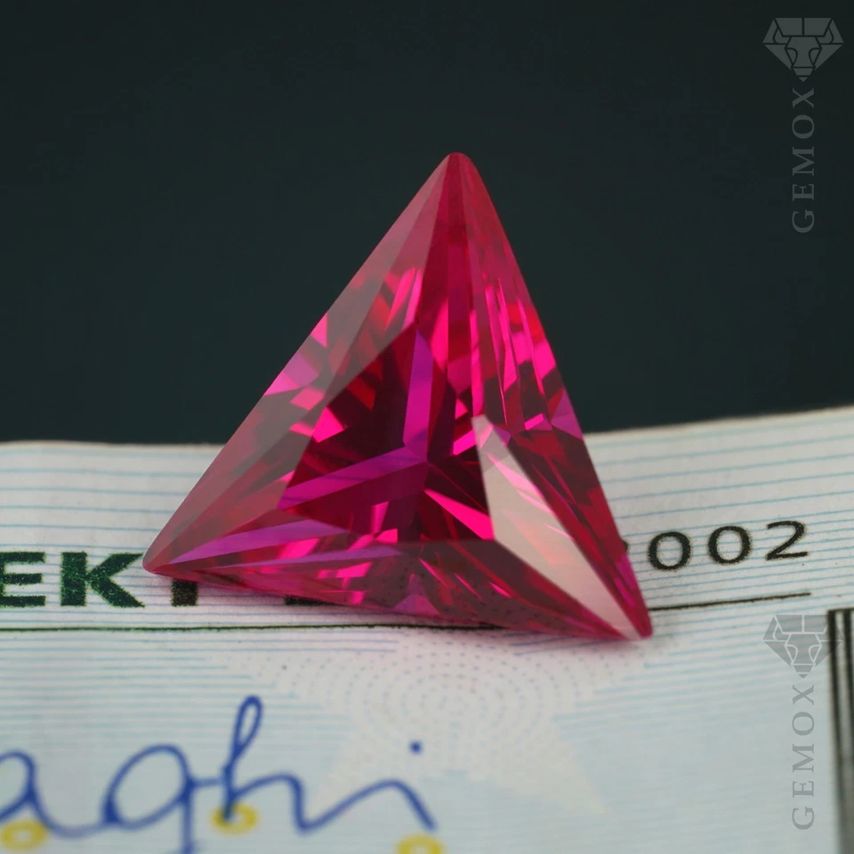 Ruby Acute Triangle Cut Loose Gemstone Real Corundum LabGrown pyramidal Stone EU - Image 4 of 4