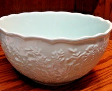 Serving Bowl Mixing Decorative Auqua Green 9.5" Etched Floral~Scalloped Rim  V12