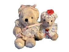 LOT- COLLECTIBLE TEDDY BEARS