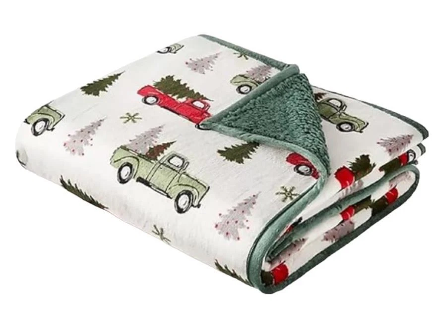 NEW MEMBERS MARK OVERSIZED SOFT CUDDLY REVERSIBLE COZY THROW 60 x 72 VARIETY