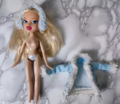 Bratz Winter Girlz Cloe with Accessories [1st edition 2007]