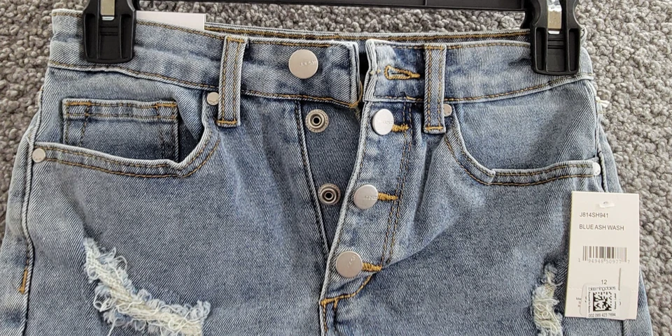 Pantalones Cortos de Jean Joe's Jeans Jolly Fray Edge Tiro Alto Niñas 12 Bolsillos Azul Lavado Ceniza Foto 3 de 4