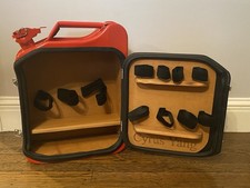 Minibar Jerry Can Red en perfecto estado Jeep 14 x 18 x 6 $266
