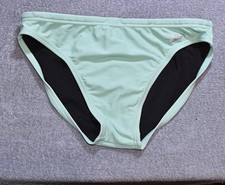 Speedo Solar suit size men's 32, 1.5" side, light green