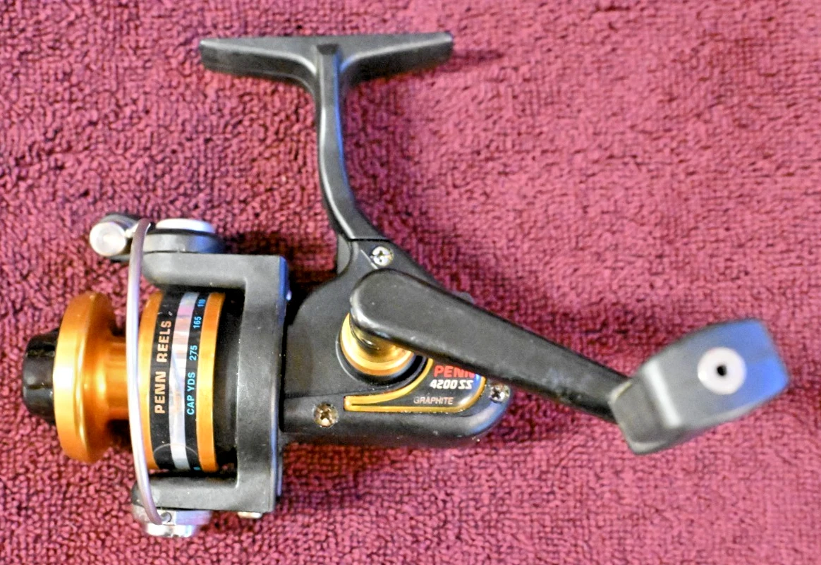 PENN リール 4200ss PENN 4200ss Spinning reel with spare spool and original box manual