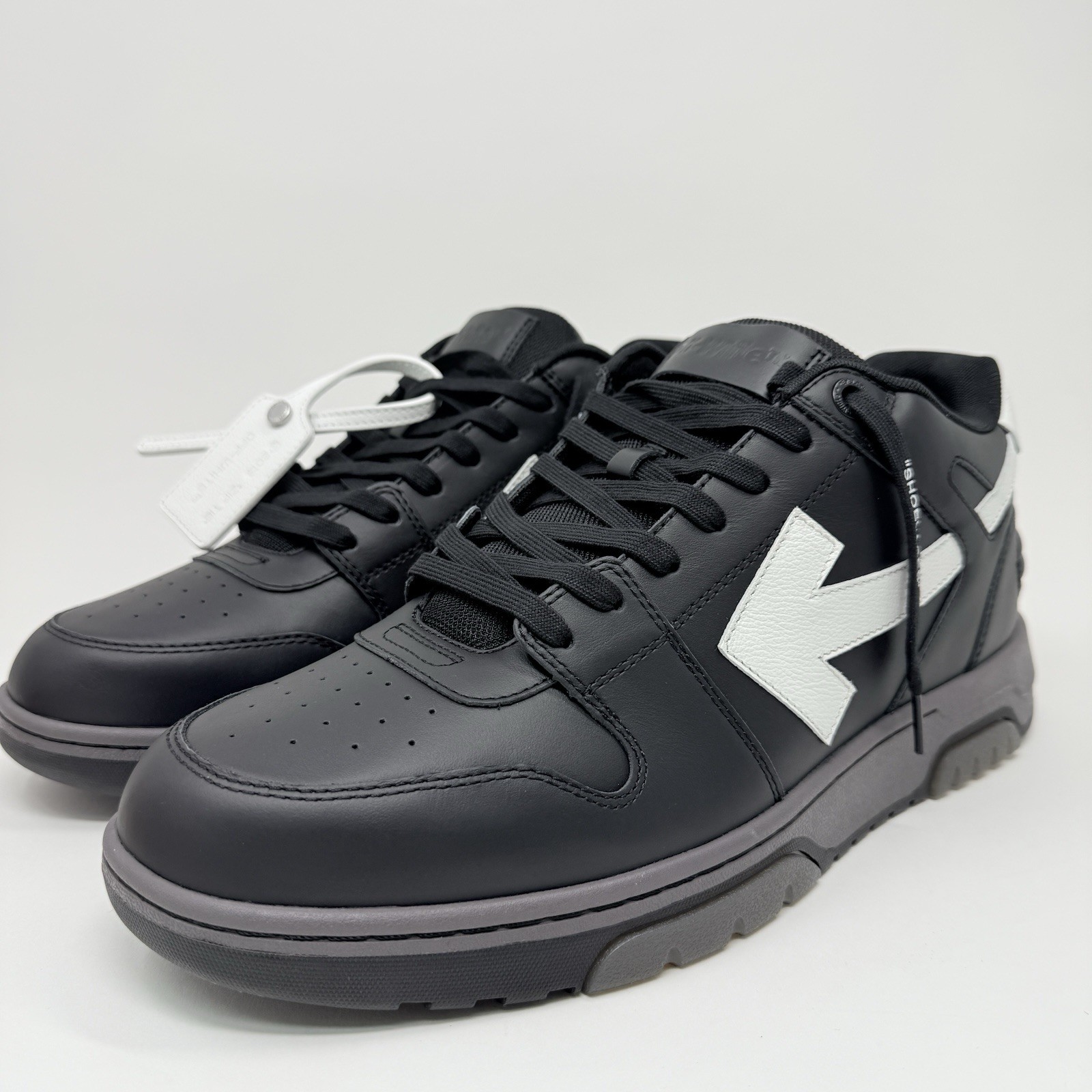 SAOLA Off White Out Of Office Sneakers Uomo Pelle Taglia 48 EU 15 US Nero Bianco