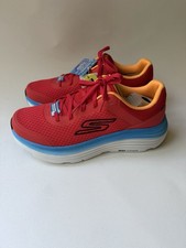 Skechers Men's Max Cushioning Endeavour Sneaker Size 10.5