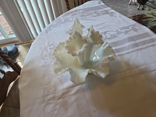 Vintage FENTON Hobnail Epergne Ruffled 3 White Trumpet Horns Flower Vase Holder