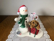 NWT Hallmark Christmas Sound Motion Wrapped In Joy Snowman Animated Decor w Dog 