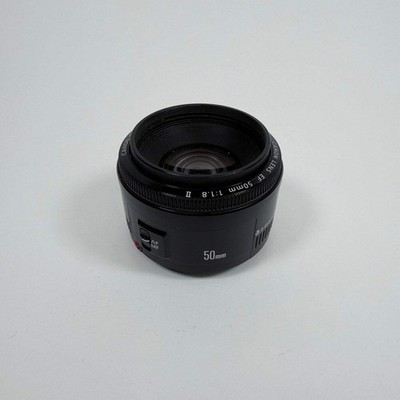 Canon EF 50mm f/1.8 II Fixed/Prime Lens