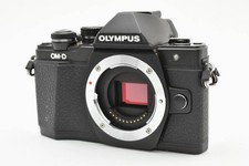 Working , good optics OLYMPUS OM-D E-M10 Mark II
