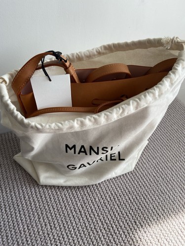 BNWT MANSUR GAVRIEL Leather Bucket Bag Adjustable Strap Drawstring (RRP £395) - Picture 10 of 13