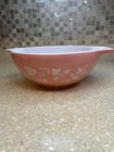 Pyrex Pink Gooseberry Cinderella Mixing Bowl 444 4QT