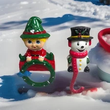 Vintage Sun Hill Industries 1980’s Plastic Stocking Hangers