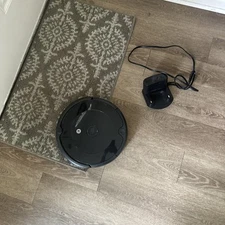 Roomba W/ Charger
