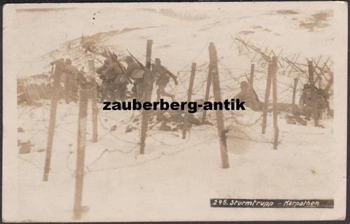 Orig. Foto AK Deutsche Sturmtruppe in den Karpaten Angriff Front WK1 WW1