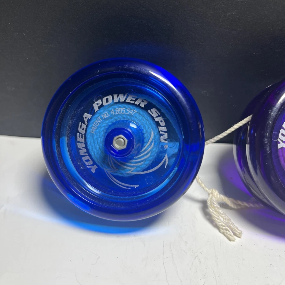 Yo-yo vintage YOMEGA (Power Spin) azul y púrpura. 4895547 Foto 3 de 4