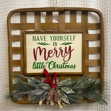 Christmas Wall Decor / Door Hanger