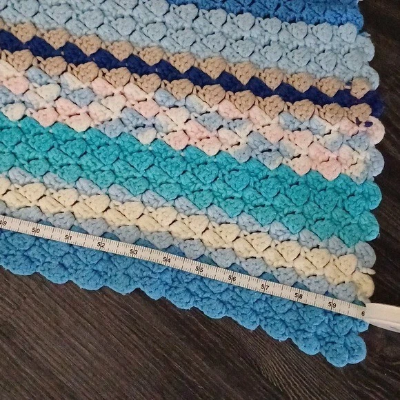 Afghan hand-knitted blanket shades of blue so pretty 40x60 - Image 3 of 4