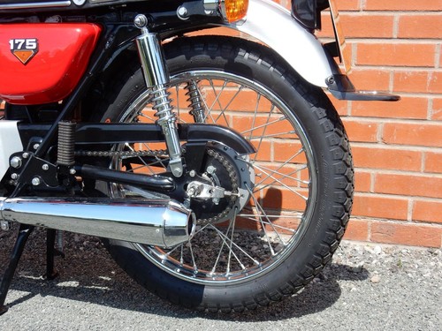 Honda CB175 1973 174cc - GFX 113L - See Video - Picture 15 of 18