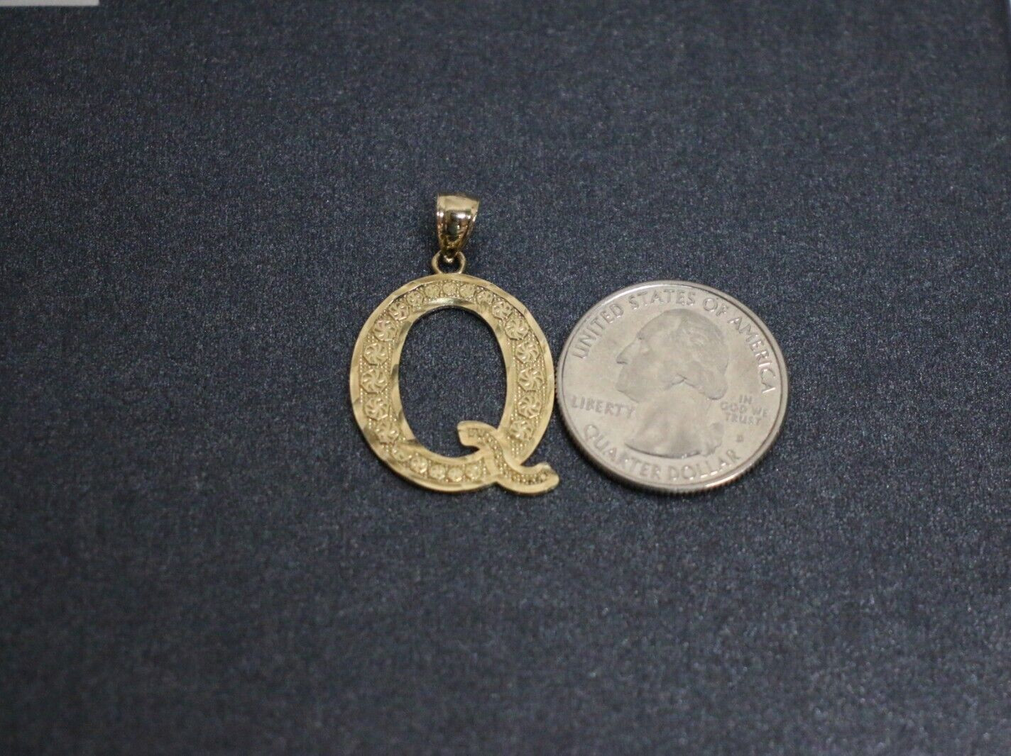 10K Solid Yellow Gold Initial Letter Q Pendant 2.… - image 6