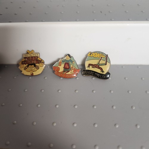 Vintage Enamel & Metal Pin Lot Of 8 Many Sports Themed Some Funny No Backs - Picture 3 of 6