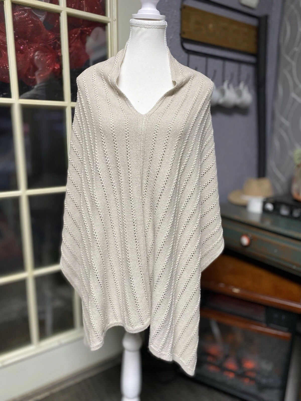 J Jill NWT 73% Silk Blend Knit Beige Poncho One Size Fits All (l)