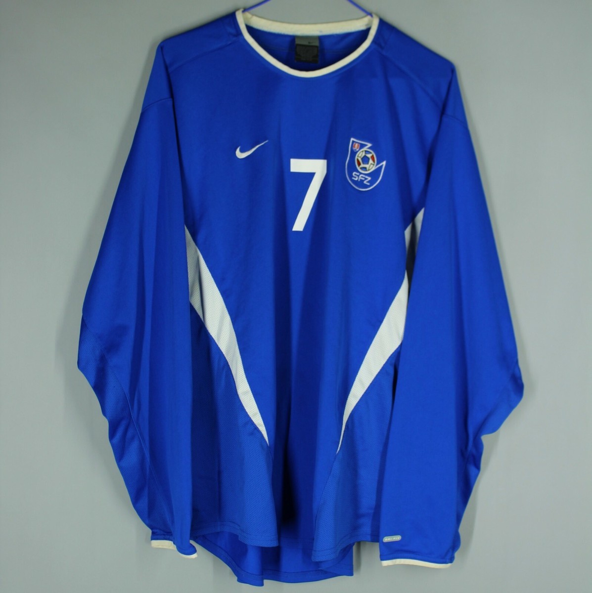 SLOVAKIA NATIONAL TEAM 2002 2003 HOME MATCH WORN JERSEY LONG