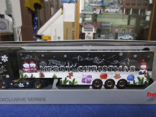 1:87 HO Scale Herpa Merry Christmas 2019 Renault T Tractor Trailer Truck RARE - Picture 4 of 11