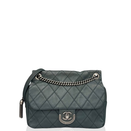 Chanel Quilted Flap Bag Green Calfskin (hs040926c4)