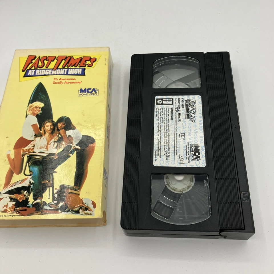 Fast Times at Ridgemont High VHS MCA 80s Pre- Watermark 1987 MCA - Image 3 of 3