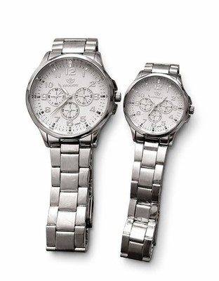 2pcs V6 Chronograph Date Analog Wristwatch Silver Metal Band Polished Round Dial