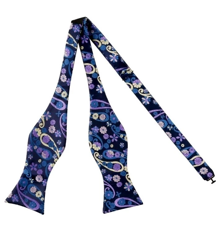 Pajarita para hombre azul y colorida floral con pañuelo a juego Foto 2 de 3