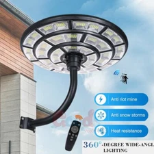 11000W 360° Round Commercial Solar Street Lights LED Outdoor Super Bright + Pole