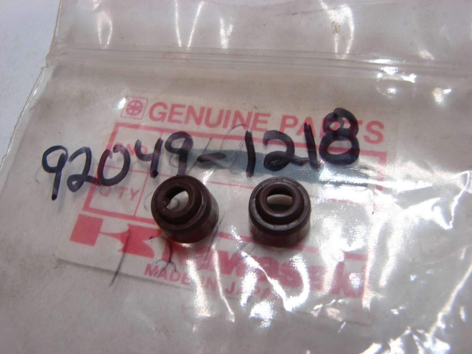 NOS GENUINE KAWASAKI PRAIRIE VFORCE BRUTE FORCE OIL SEALS 920491218
