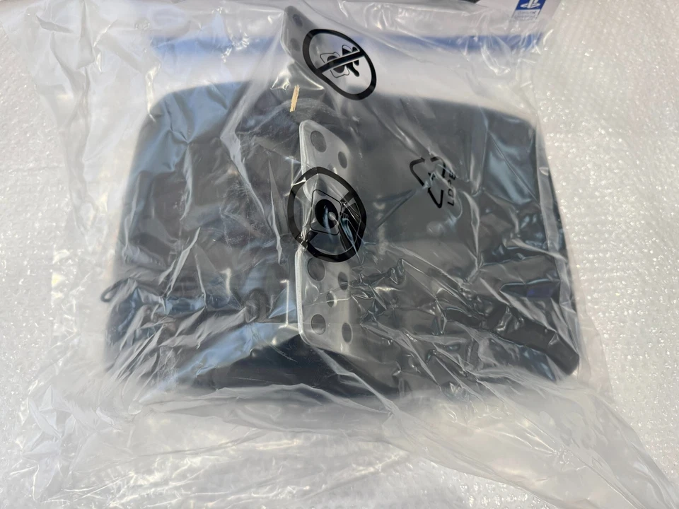 Logitech G29 Pedaliera Nuova in Confezione originale NO SERVO BASE - Immagine 2 di 4