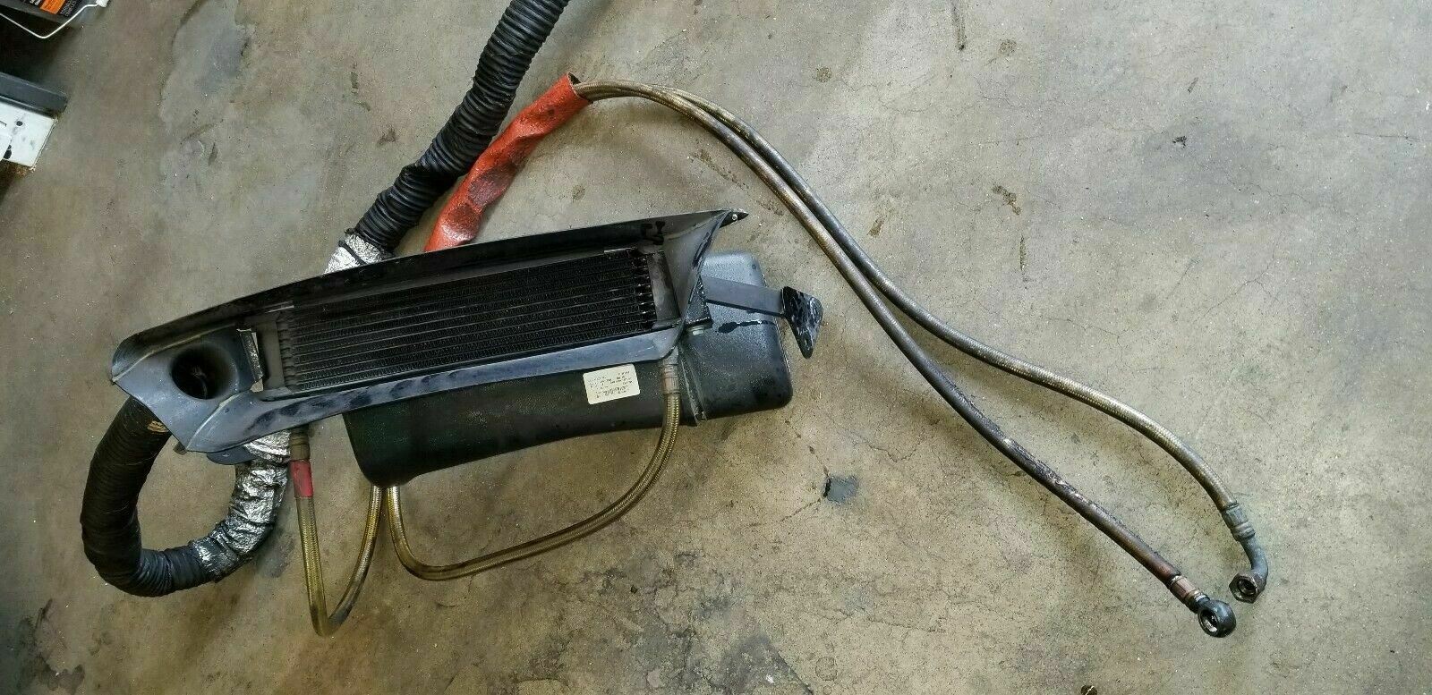 LAMBORGHINI GALLARDO OIL COOLER RADIATOR WITH OIL LINES PLASTIC OEM 086317019B 